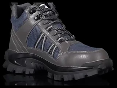 警備 作業 の ブーツ