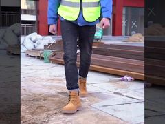 男性 の 安全 靴 の 溶接